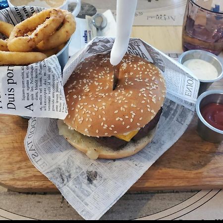 Artmotel & Bistro Haţeg المظهر الخارجي الصورة