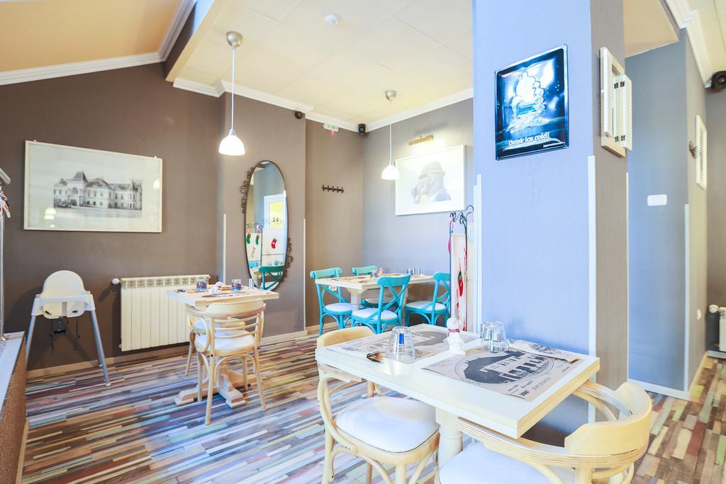 Artmotel & Bistro Haţeg المظهر الخارجي الصورة