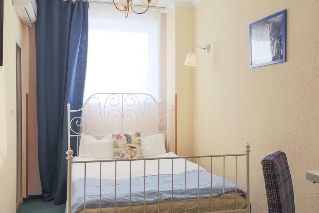 Artmotel & Bistro Haţeg الغرفة الصورة