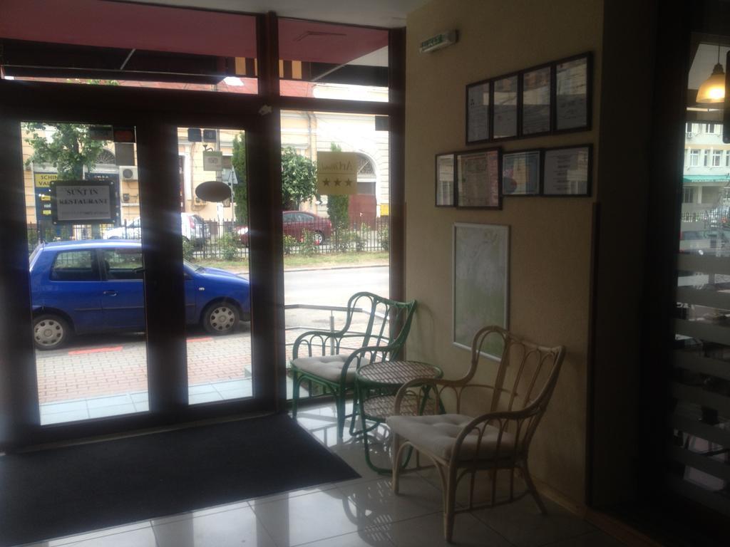 Artmotel & Bistro Haţeg المظهر الخارجي الصورة
