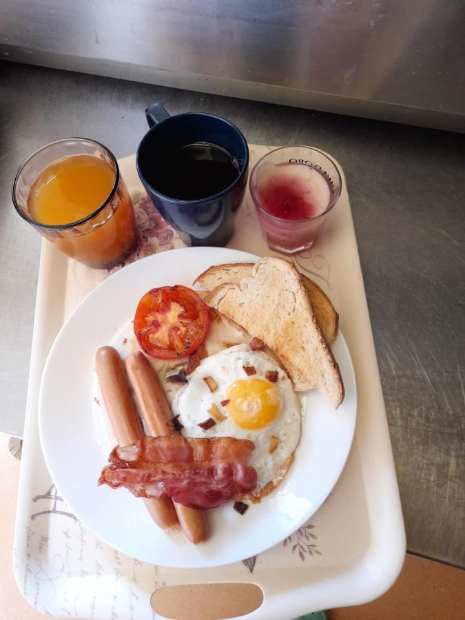 Artmotel & Bistro Haţeg المظهر الخارجي الصورة