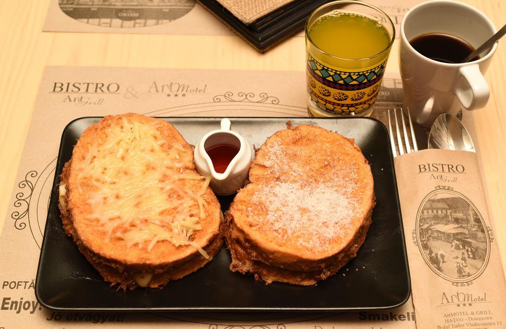 Artmotel & Bistro Haţeg المظهر الخارجي الصورة